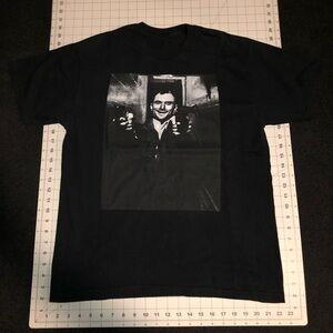 Taxi Driver (movie). Size Large. Black. Short Sleeve Shirt.
